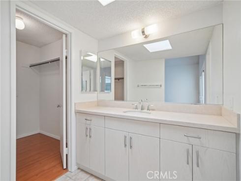 19  Woodrush  , Irvine, CA