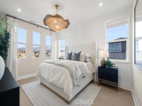701 Sonia , Irvine, CA