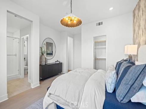 701 Sonia , Irvine, CA