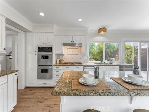 11 Almond Tree , Irvine, CA