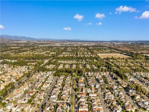 58 Fulton , Irvine, CA