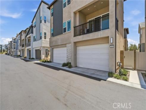 108 Billings , Irvine, CA
