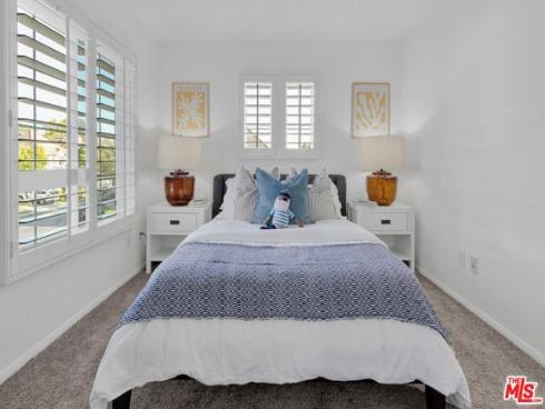 92 Winslow Lane, Irvine, CA