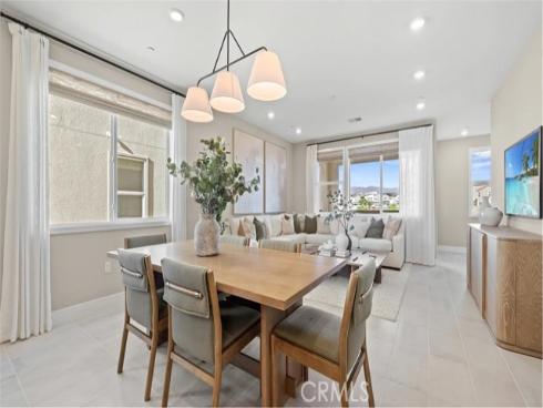 705 Sonia , Irvine, CA
