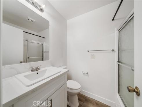 181  Streamwood  , Irvine, CA