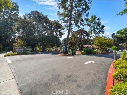 181  Streamwood  , Irvine, CA