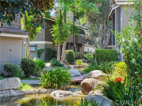 181  Streamwood  , Irvine, CA