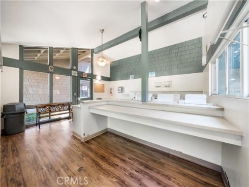 181  Streamwood  , Irvine, CA