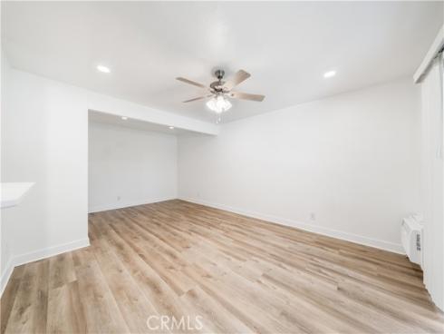 181  Streamwood  , Irvine, CA