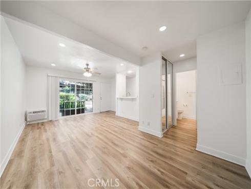 181  Streamwood  , Irvine, CA