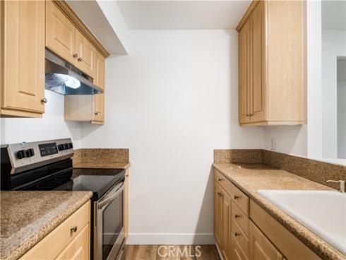 181  Streamwood  , Irvine, CA