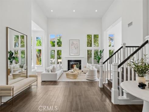 21 Chester , Irvine, CA
