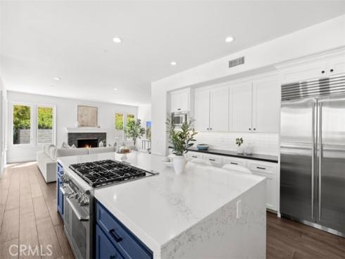 21 Chester , Irvine, CA