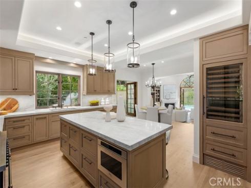 31  Black Hawk  , Irvine, CA