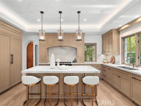 31  Black Hawk  , Irvine, CA