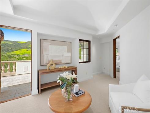 31  Black Hawk  , Irvine, CA