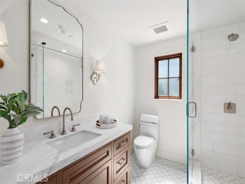 31  Black Hawk  , Irvine, CA