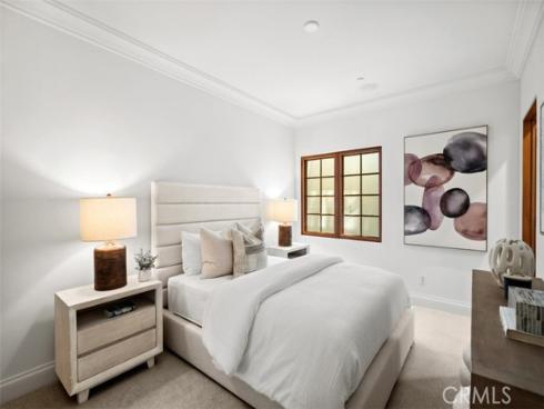 31  Black Hawk  , Irvine, CA