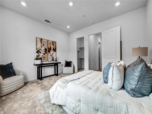 105  Baluster  , Irvine, CA