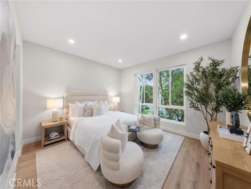14 Highland , Irvine, CA