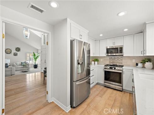 25  Eden  , Irvine, CA