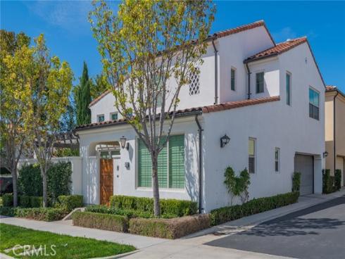 124 Holly Springs , Irvine, CA