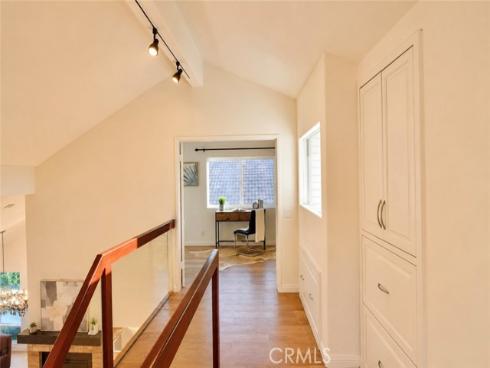28 Cambridge , Irvine, CA