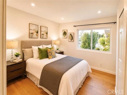 28 Cambridge , Irvine, CA