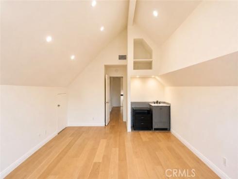 28 Cambridge , Irvine, CA