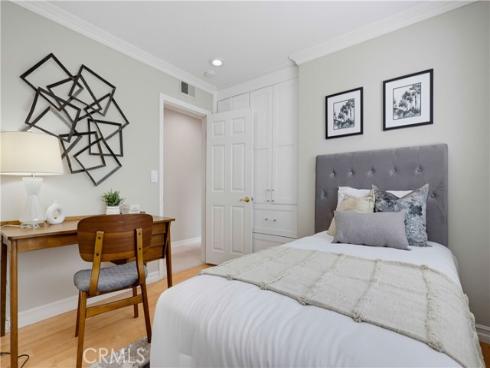 14912 Mayten , Irvine, CA