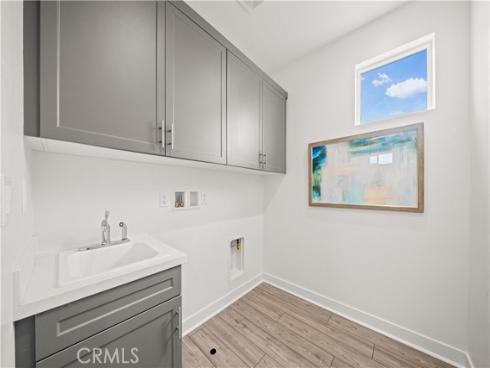 333  Baluster  , Irvine, CA