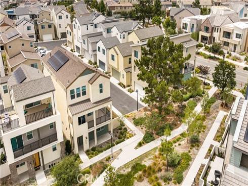 333  Baluster  , Irvine, CA