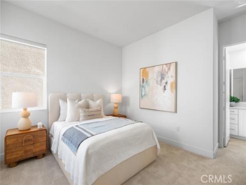 446 Sonia , Irvine, CA