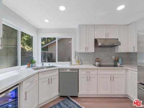19  Rippling  , Irvine, CA