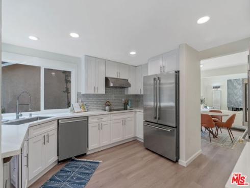 19  Rippling  , Irvine, CA