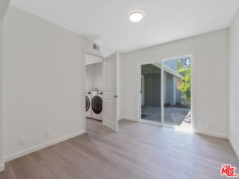 19  Rippling  , Irvine, CA