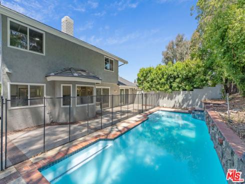 19  Rippling  , Irvine, CA