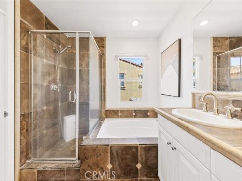 22 Arborside , Irvine, CA