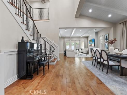 10  Shadybend  , Irvine, CA