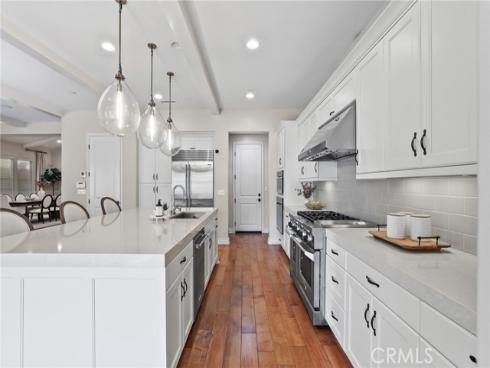 10  Shadybend  , Irvine, CA