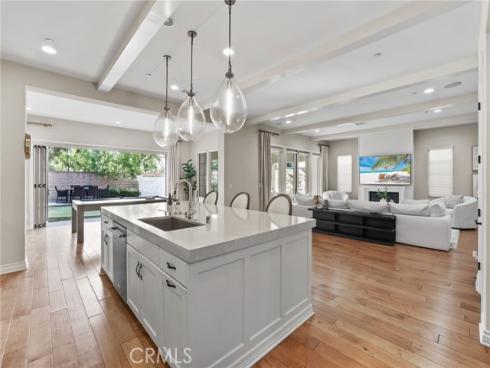 10  Shadybend  , Irvine, CA