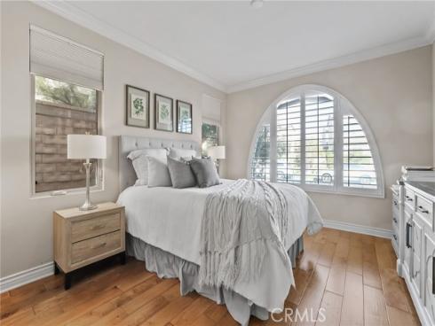 10  Shadybend  , Irvine, CA