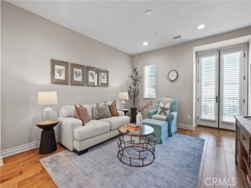 10  Shadybend  , Irvine, CA