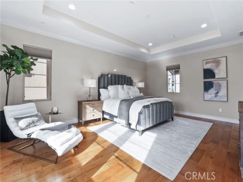 10  Shadybend  , Irvine, CA