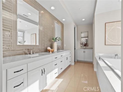 10  Shadybend  , Irvine, CA