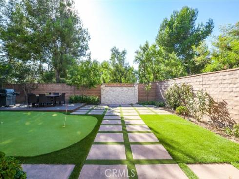 10  Shadybend  , Irvine, CA