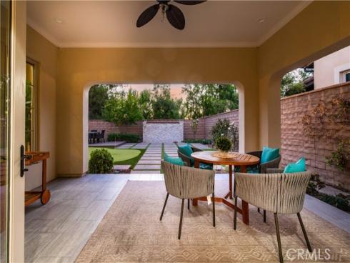 10  Shadybend  , Irvine, CA