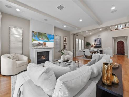10  Shadybend  , Irvine, CA