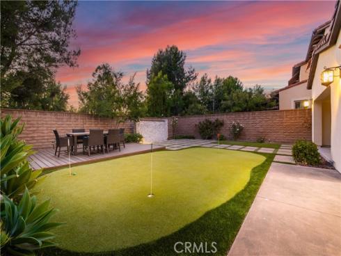 10  Shadybend  , Irvine, CA
