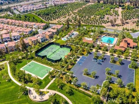 10  Shadybend  , Irvine, CA